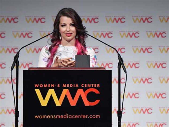 Anita Sarkeesian Net Worth | Celebrity Net Worth