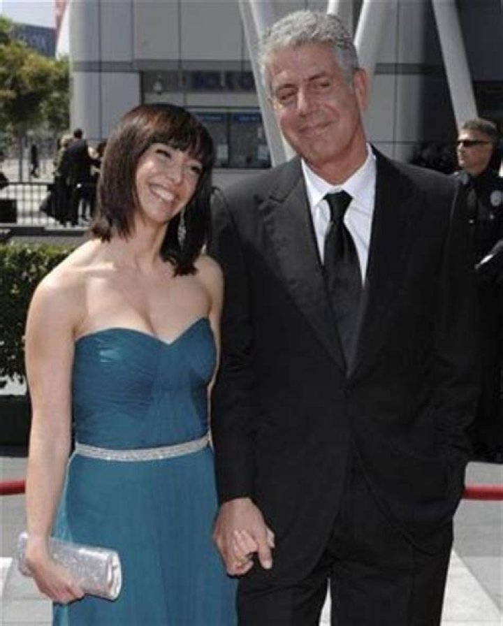 Anthony Bourdain Height, Weight, Age, Girlfriend, Family, Facts, Biography