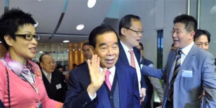 Cheng Yu-tung Net Worth | Celebrity Net Worth