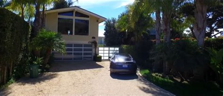Conan O'Brien Snags $16.5 Million For Carpinteria Beach House
