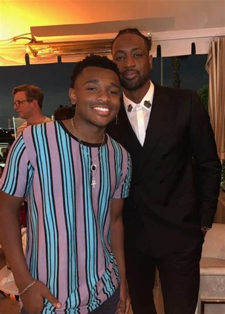 Curtis Harris Height, Weight, Age, Girlfriend, Biography, Family, Facts