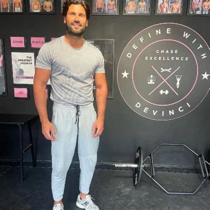 Dan Edgar Height, Weight, Age, Girlfriend, Net Worth