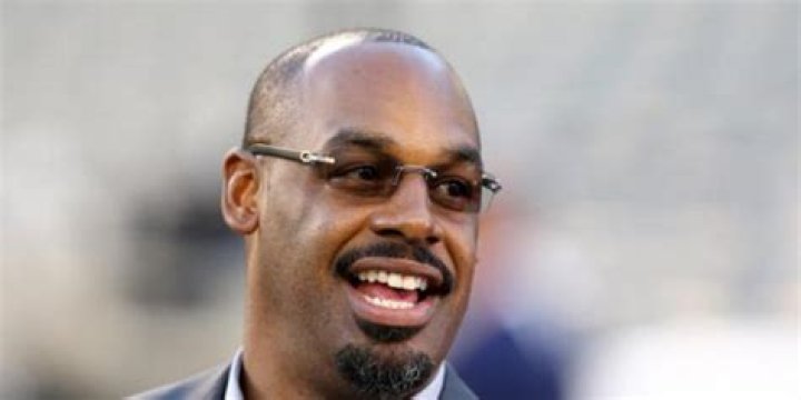 Donovan McNabb Net worth | Celebrity Net Worth