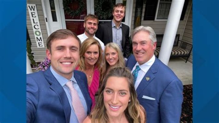 Eagles head coach Doug Pederson Biography (Age, Family, Married, Wife, Children, Net worth, COVID)