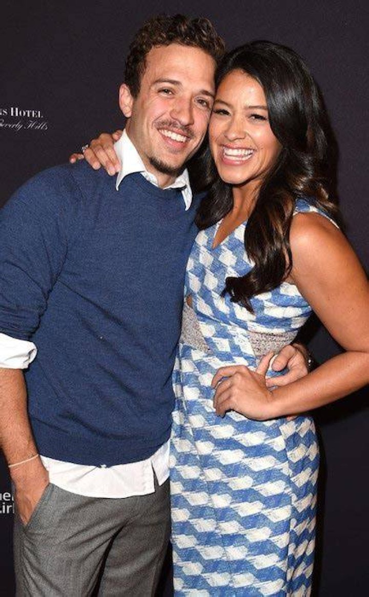 Gina Rodriguez Height, Weight, Age, Spouse, Family, Facts, Biography