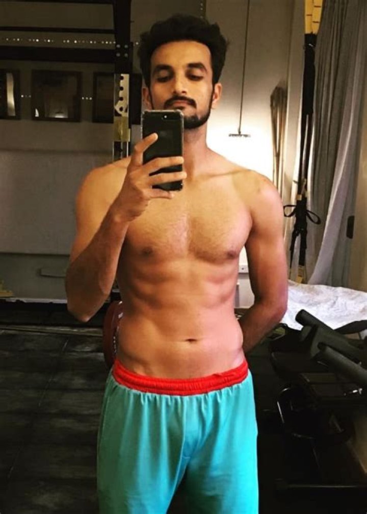 Harshal Patel Height, Weight, Age, Body Statistics