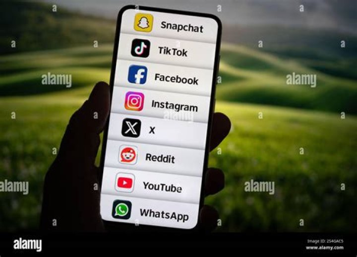 Is Snapchat compatible with tablets?