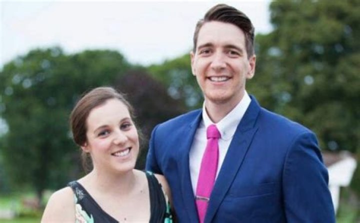 James Phelps Height, Weight, Age, Girlfriend, Family, Facts, Biography
