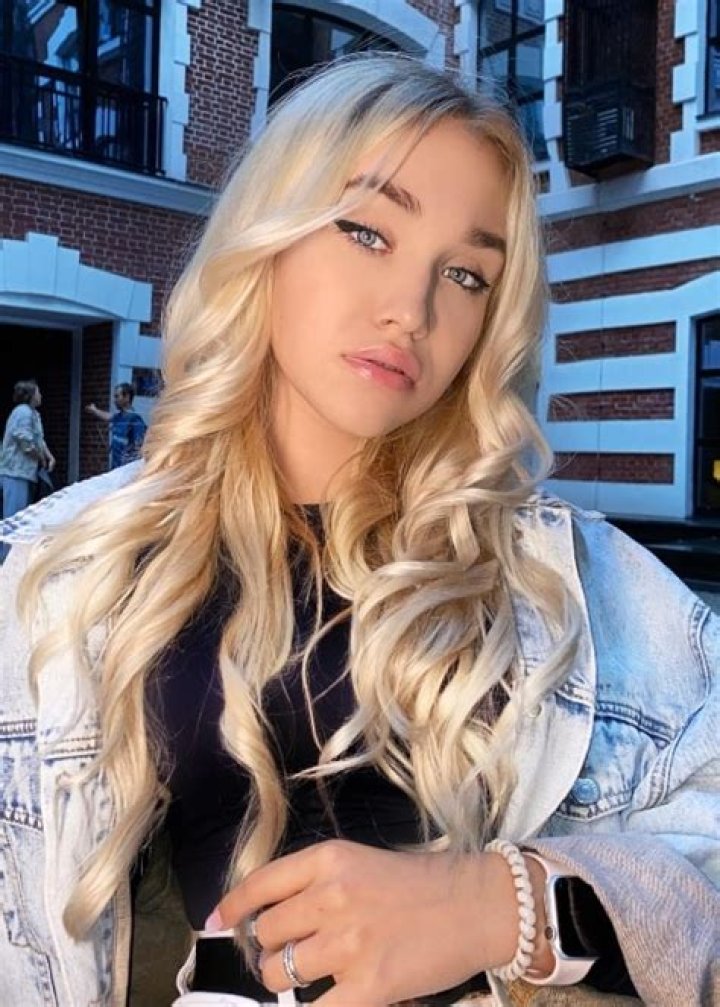 Kira Simurina Height, Weight, Age, Body Statistics