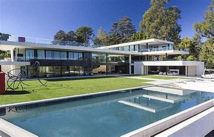 LA's Highest Property Tax: Beyoncé And Jay-Z's House