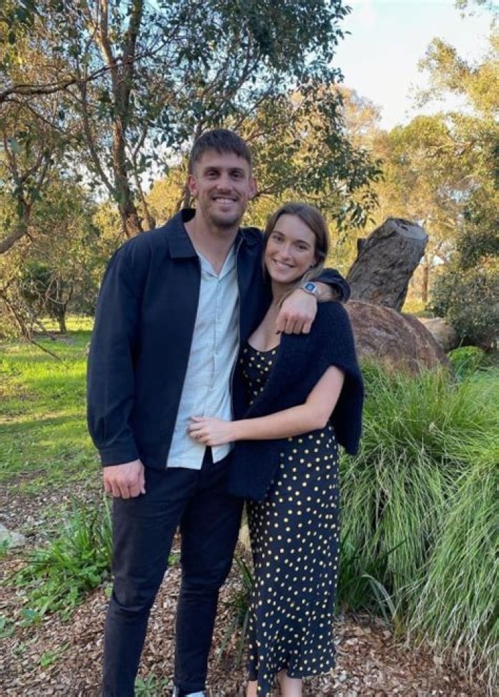 Mitchell Marsh Height, Weight, Family, Girlfriend, Education, Biography