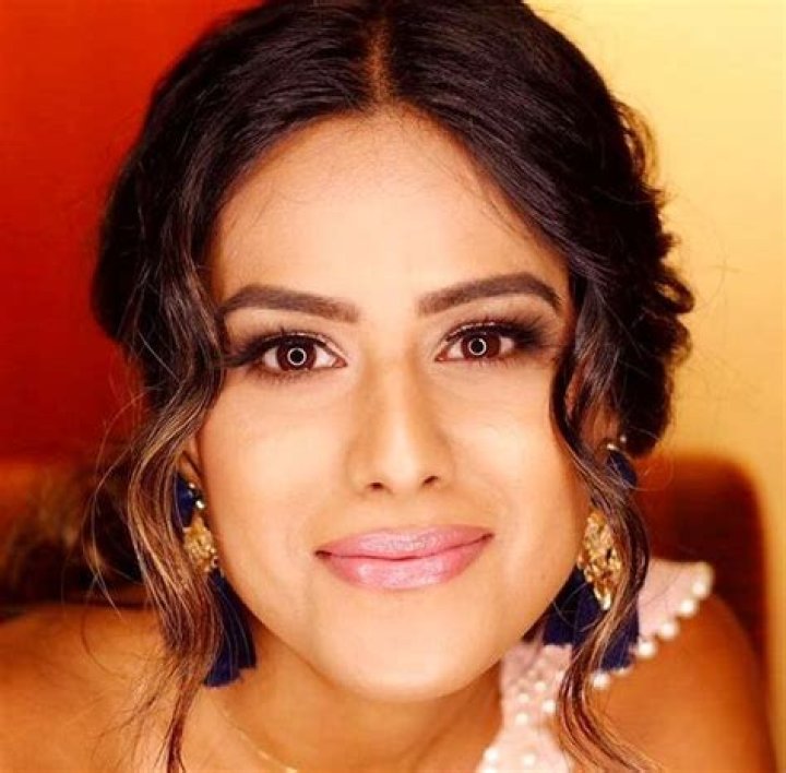 Nia Sharma Height, Weight, Age, Boyfriend, Family, Facts, Biography