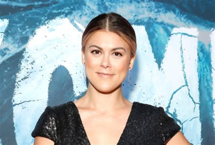 "Pretty Little Liars" Star Lindsey Shaw Was Fired for Drug Use