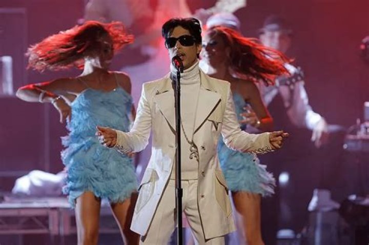 Prince's Family Heads To Court Over $300 Million Net Worth