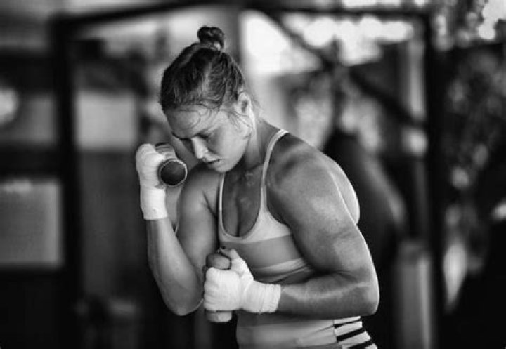 Ronda Rousey Workout and Diet Before a Fight