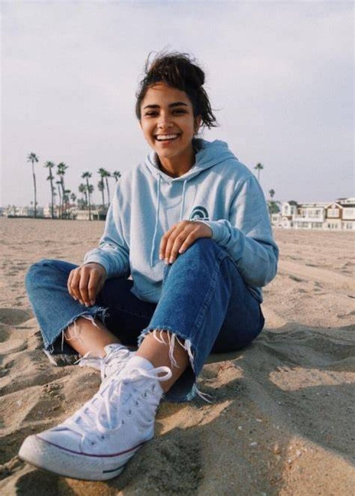 Sienna Mae Gomez Height, Weight, Age, Boyfriend, Biography