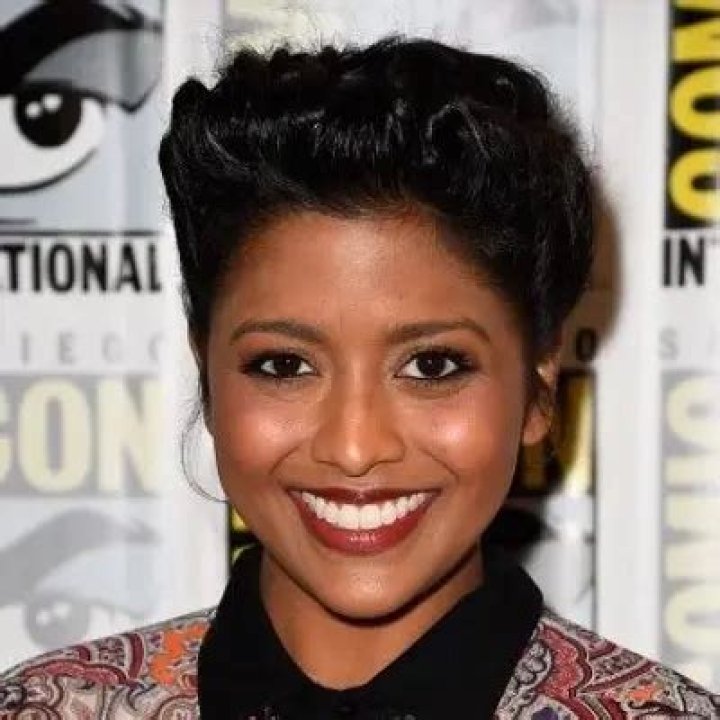 Tiya Sircar Net Worth | Celebrity Net Worth