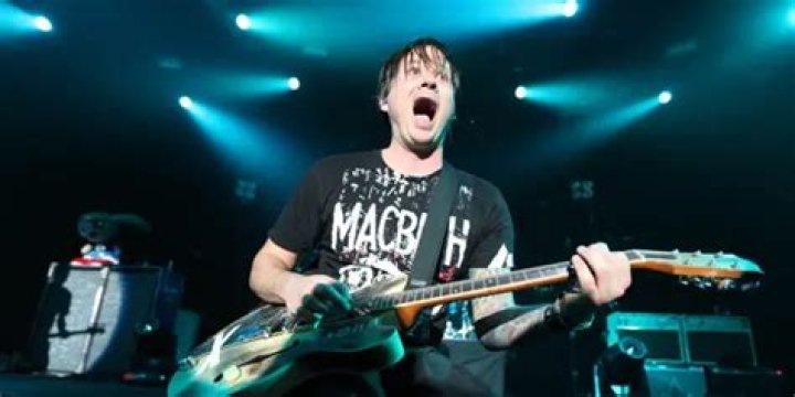 Tom DeLonge Net Worth | Celebrity Net Worth