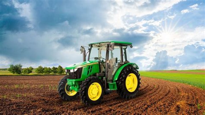 What year is a John Deere 212