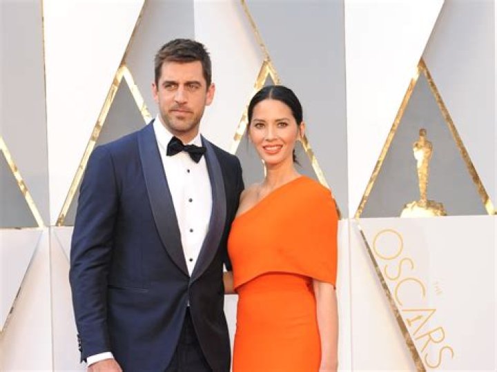 Who is Aaron Rowand Dating Now?