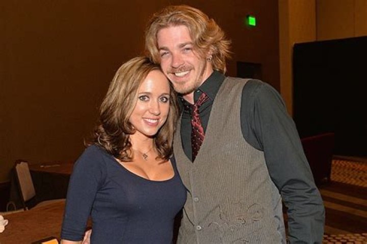 Who is Bucky Covington Dating Now?