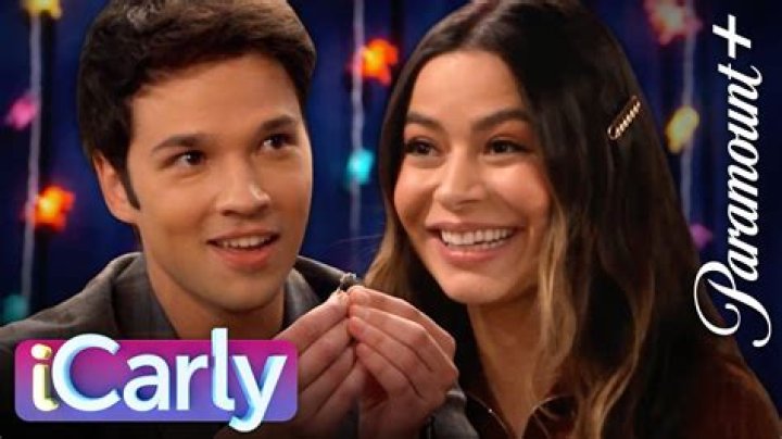 Who is Carly Colon Dating Now