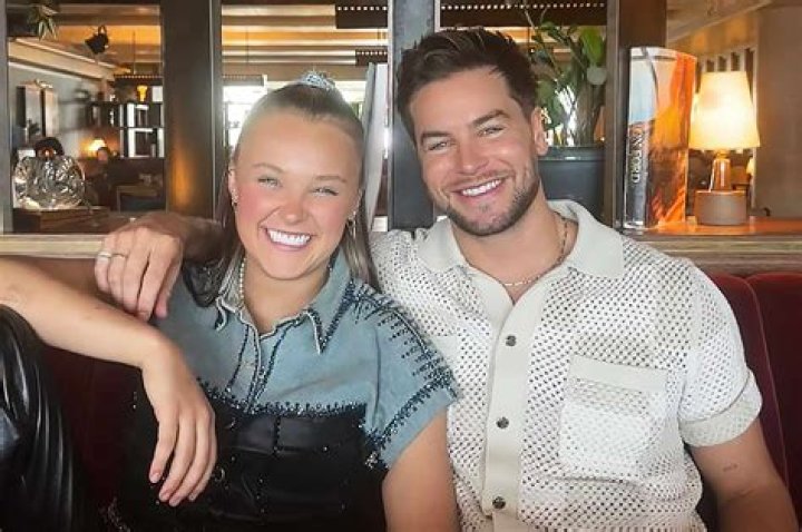 Who is Chris Brickley Dating Now
