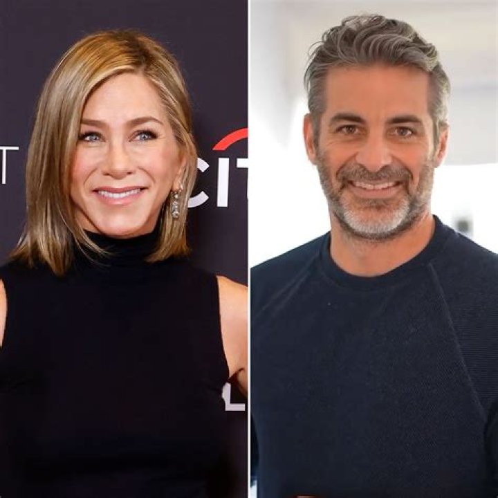 Who is Jennifer Buonagurio Dating Now?