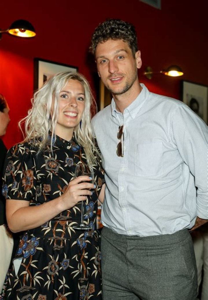 Who is Jordan Raskopoulos Dating Now?