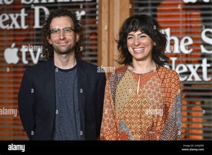 Who is Kyle Mooney Dating Now