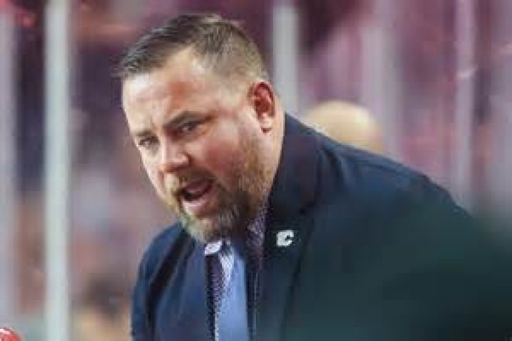 Who is Marc Savard Dating Now?