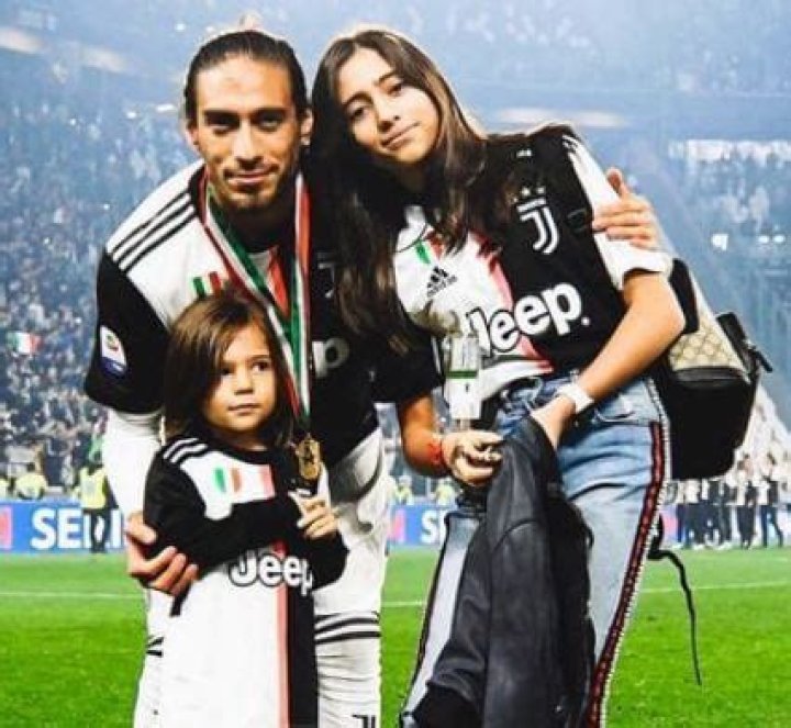 Who is Martin Caceres Dating Now?