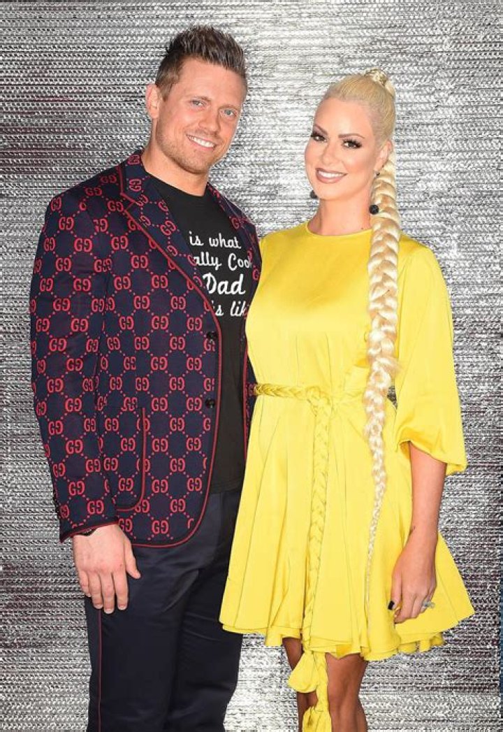 Who is Maryse Ouellet Dating Now?