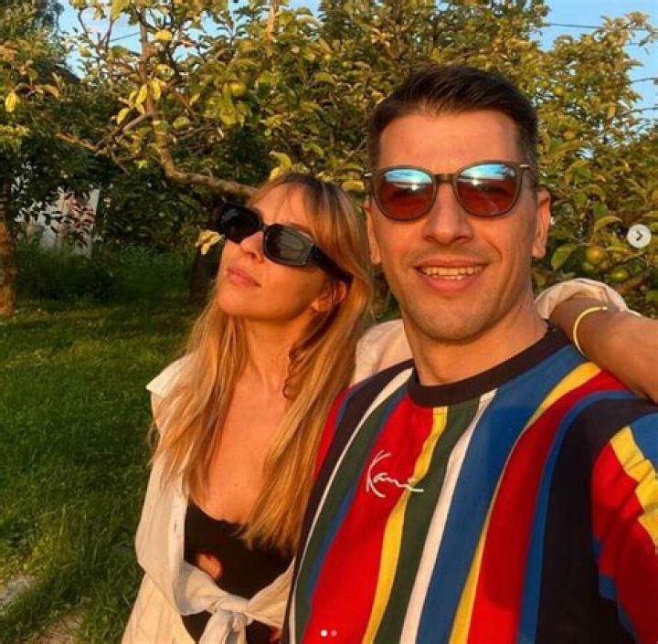 Who is Viktor Savic Dating Now?
